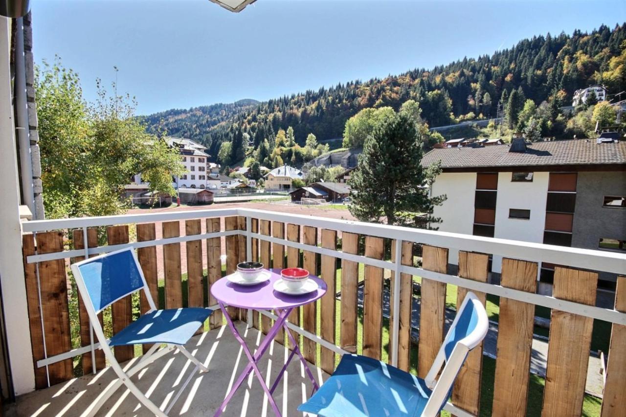 Lumineux Avec 2 Balcons - - 6 Personnes - Nantaux 17 B Appartement Morzine